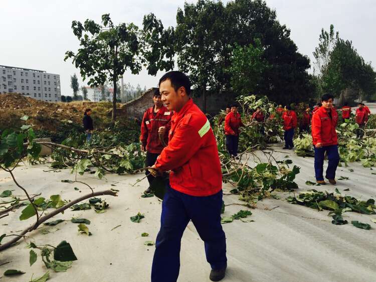 積極的團隊創造出輝煌的明天