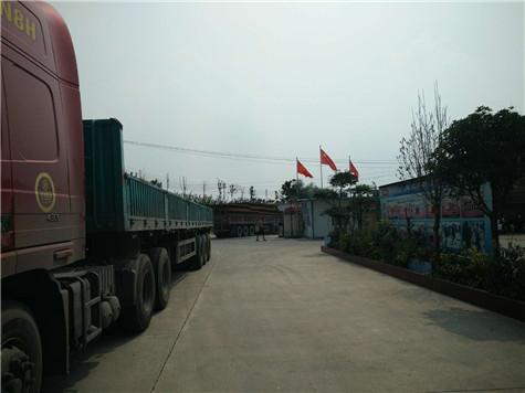 河南偉志鋼模板廠家連續發貨中