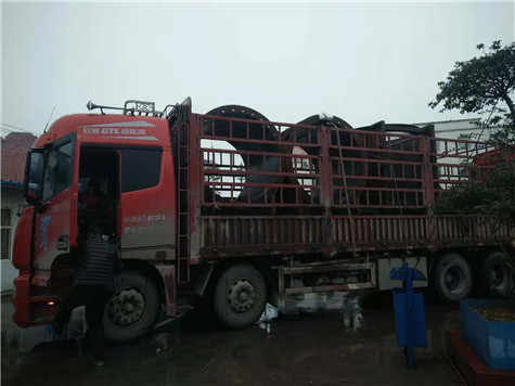 偉志鋼模板廠家提醒客戶朋友,下雪了注意身體