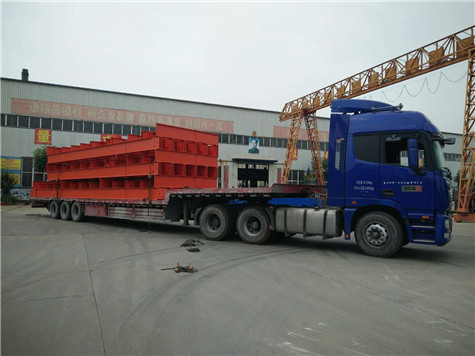 箱梁模板配置的小車平臺發貨中