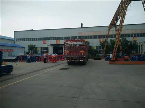 河南鋼模板廠家給四川成都發貨