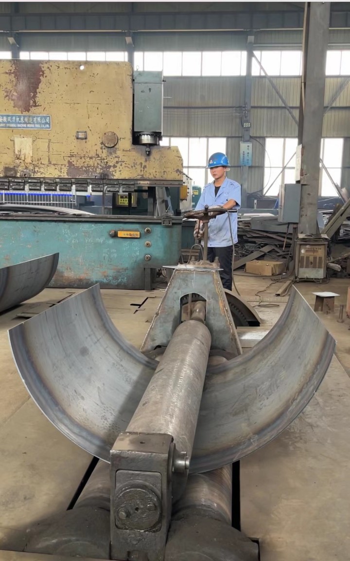 偉志鋼模板產品制作工藝——冷作卷圓