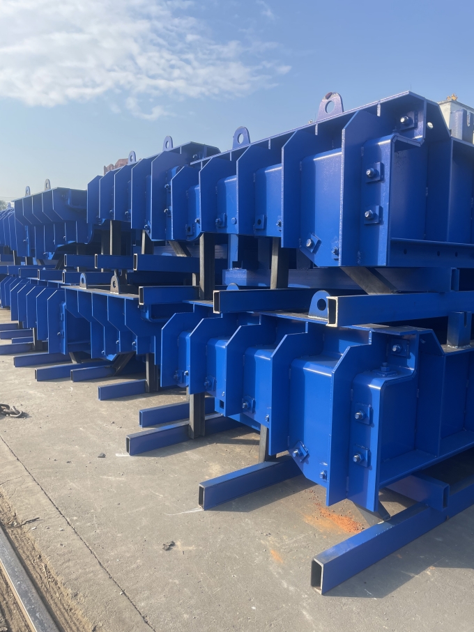 偉志景觀護欄鋼模板,適用廣、服務(wù)佳